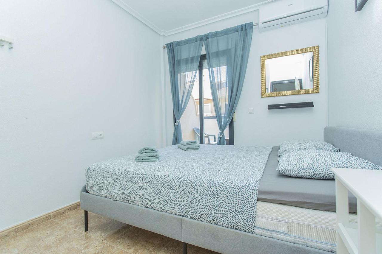 239 Amazing Penthouse Cabo Roig-alicante Apartment *